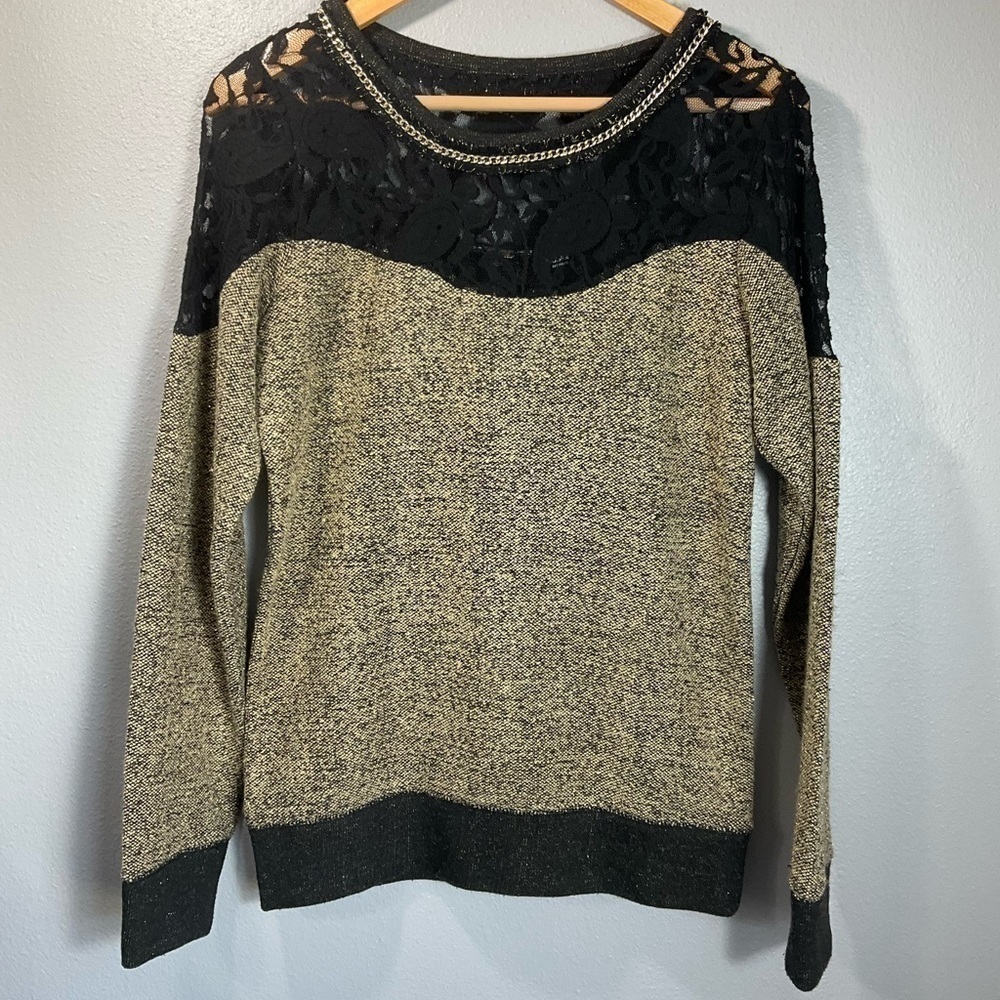 Miss Me Long Sleeve Shirt Lace Pullover Sweater Women’s size Small